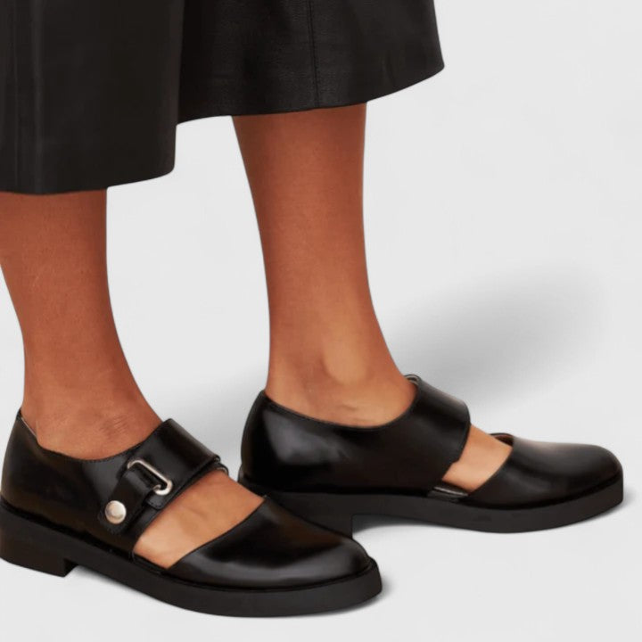 Lyssavelle | Zapatos clásicos y elegantes