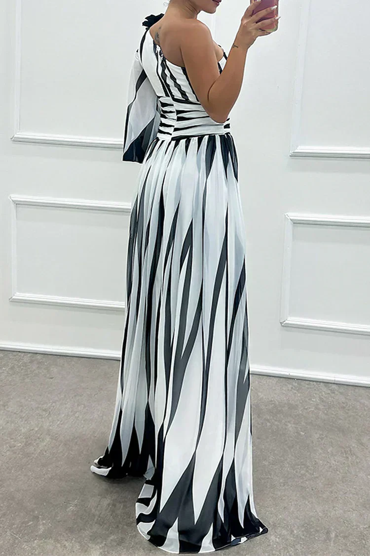 SHILOH | Elegantes One-Shoulder Maxikleid mit Drapierung und Schlitz