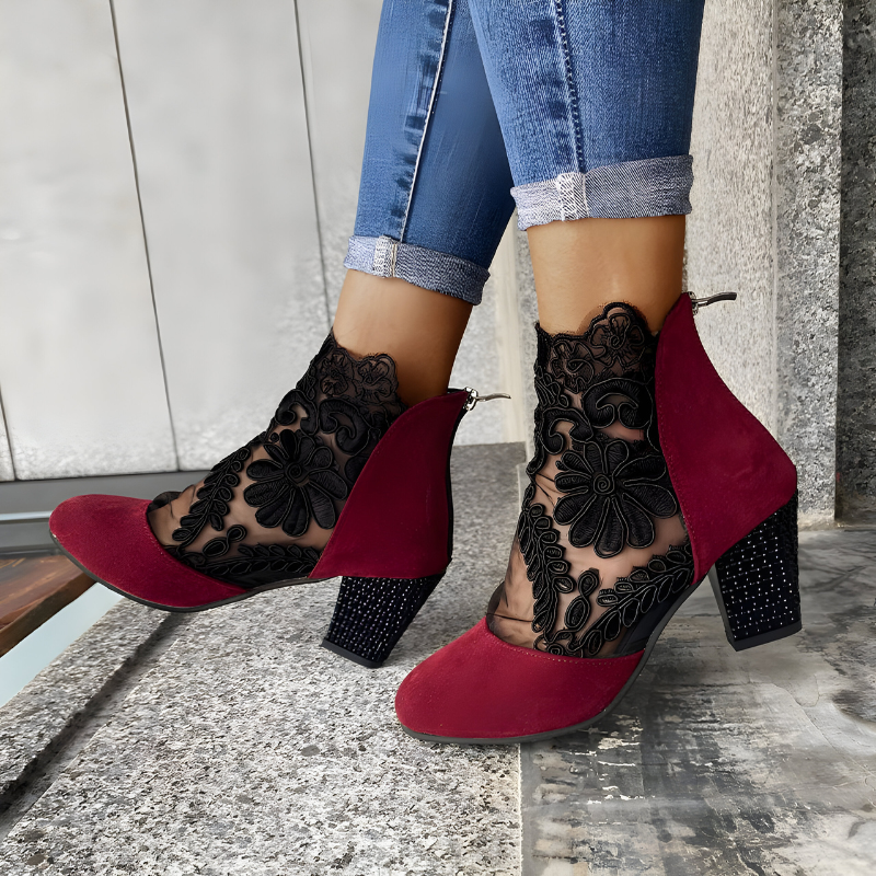 NORA | Elegante Spitzen High Heels