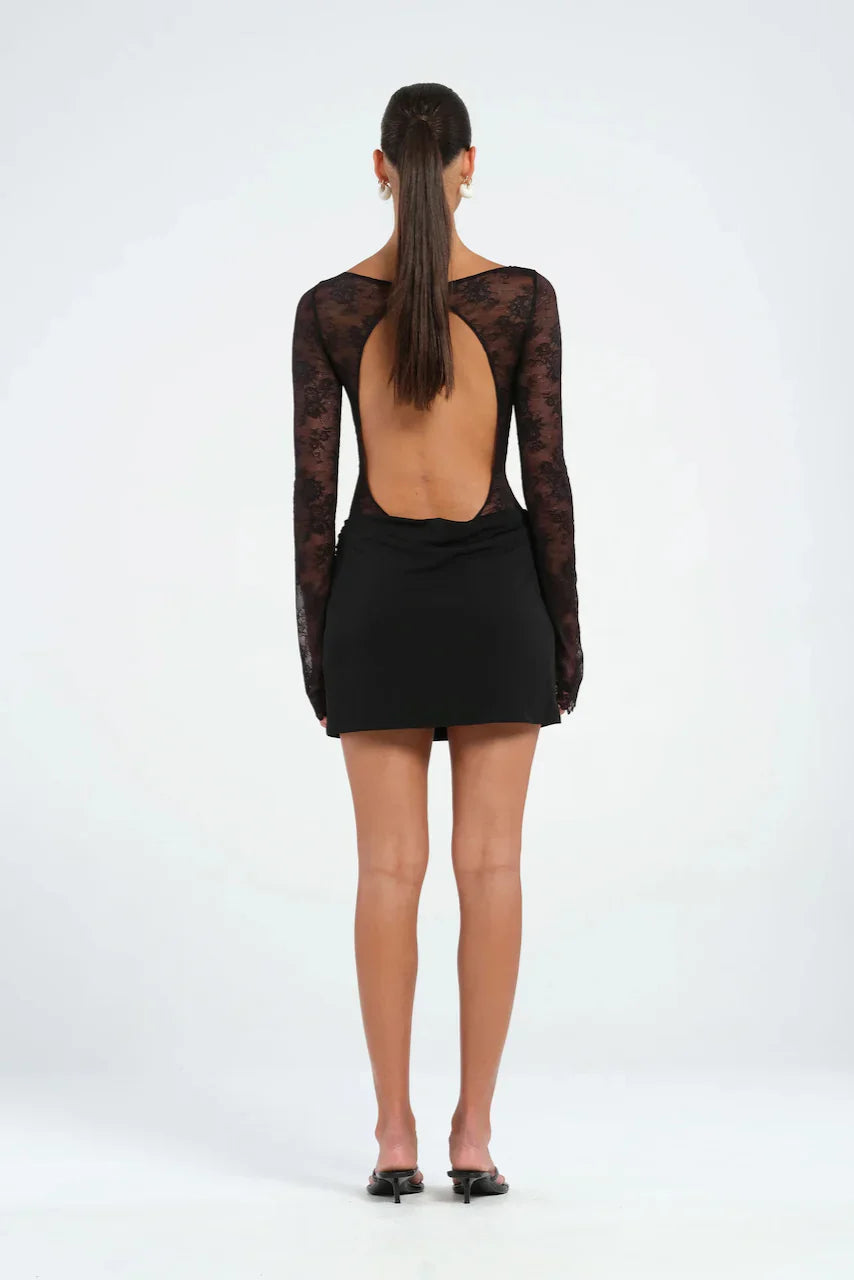 NEOMI | Elegantes Spitzen-Minikleid