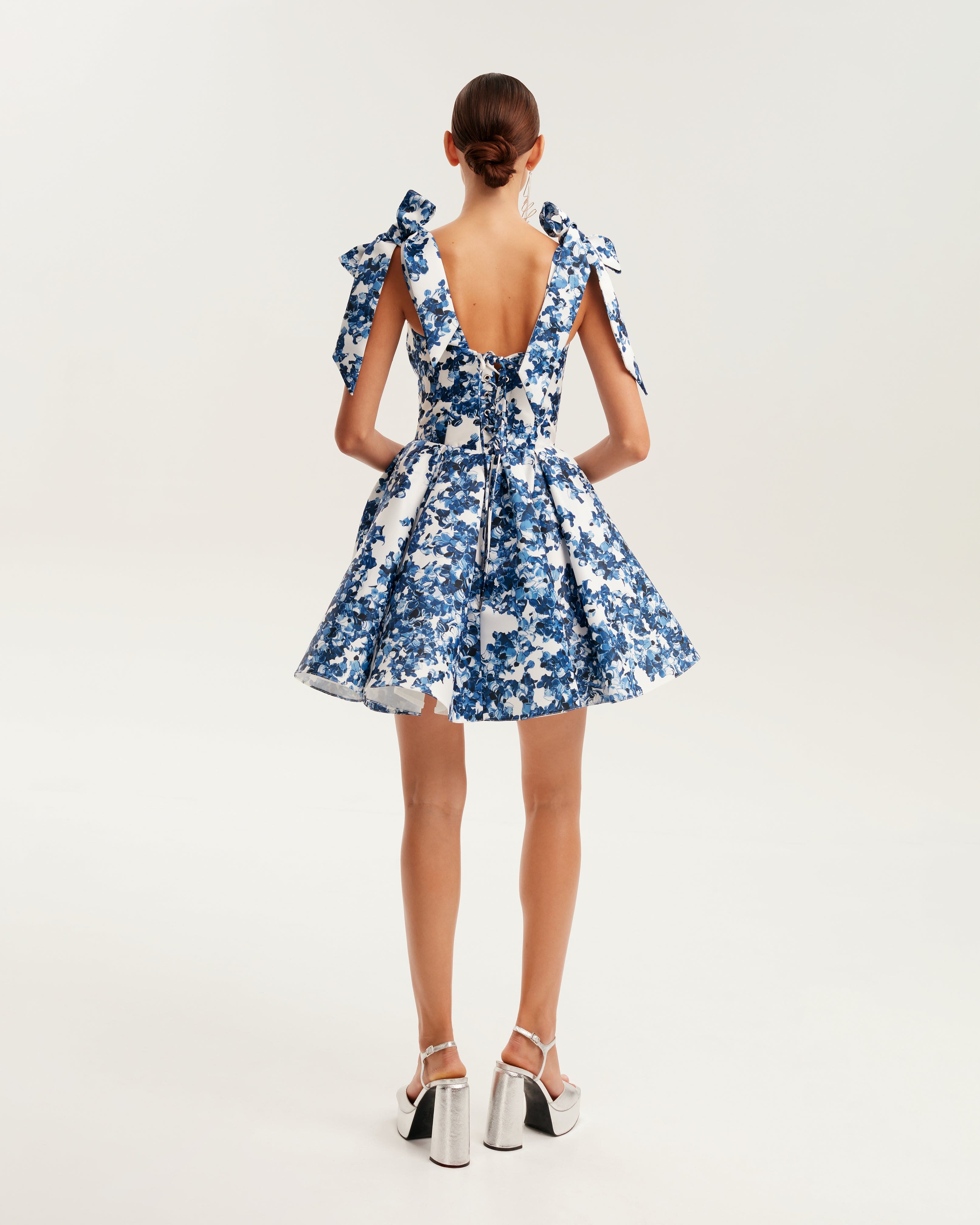 LAURA | Florales Mini-Kleid