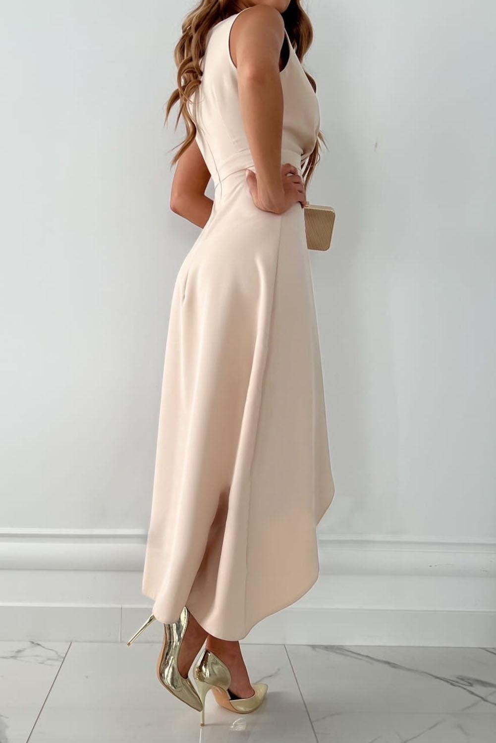 VANESSA | Zeitloses Wickel Midi Kleid mit V-Ausschnitt