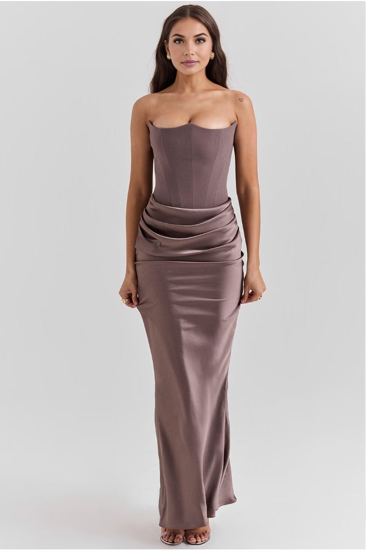 MILA | Figurbetontes Kleid