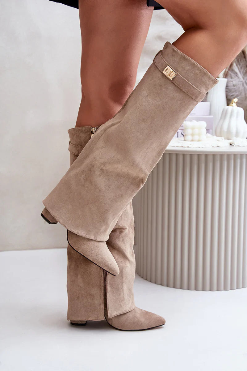 ARIANA – Kniehohe Velourslederstiefel