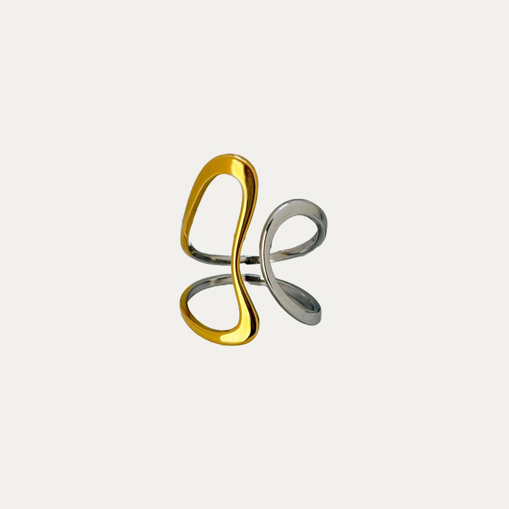 Anillo Ondulado de Dos Tonos