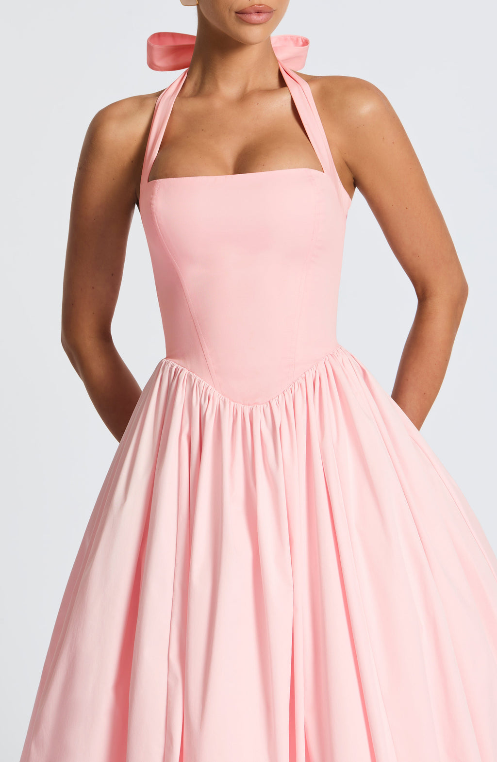 TESSA | Vintage-inspiriertes Halter Midi Kleid