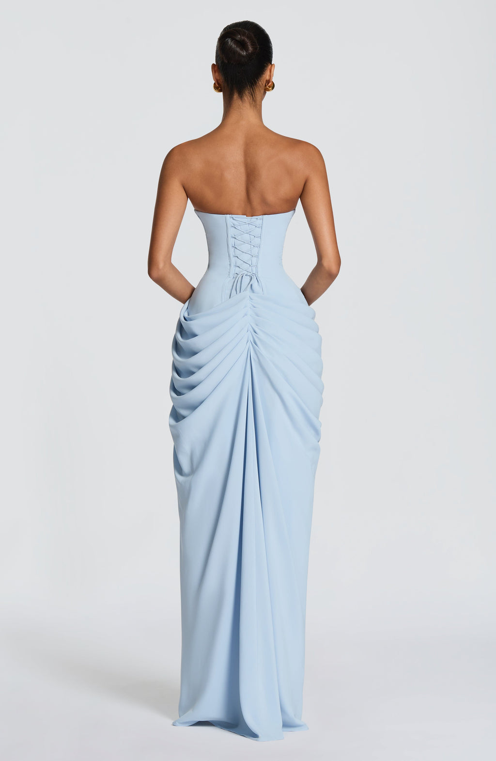 HANNAH | Elegantes Maxikleid mit Drapierung und Hohem Schlitz