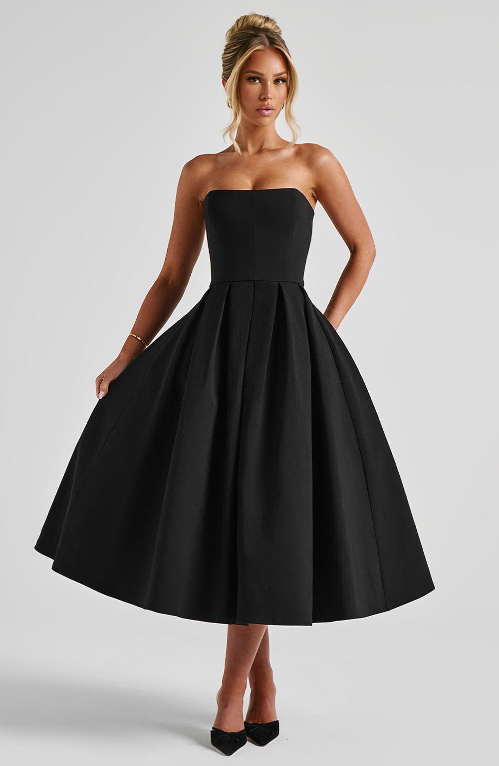 LAILA-MARIE | Curve Torch Midikleid