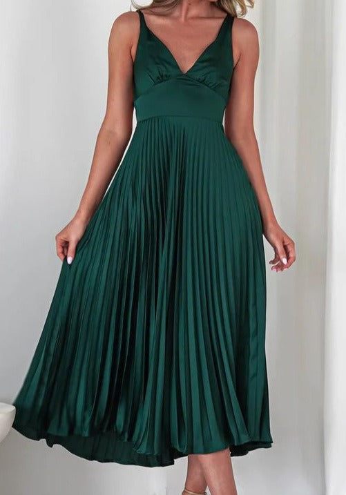 MALKA | Stilvolles Maxikleid mit Zartem Fall