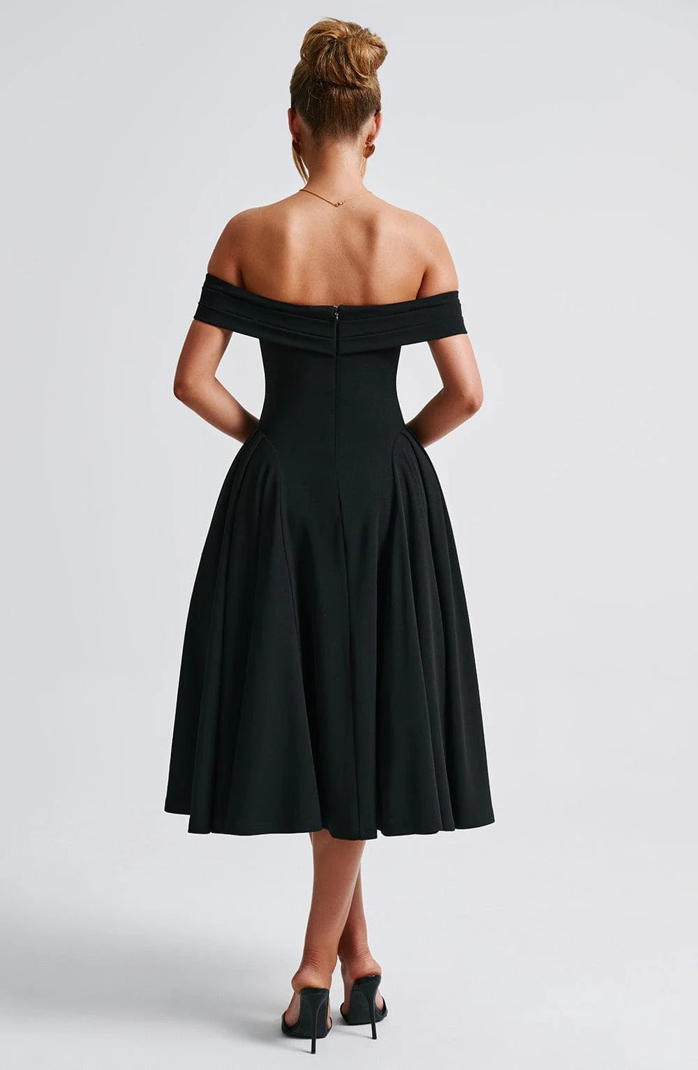 ELENA | Stilvolles Off-Shoulder Midi Kleid