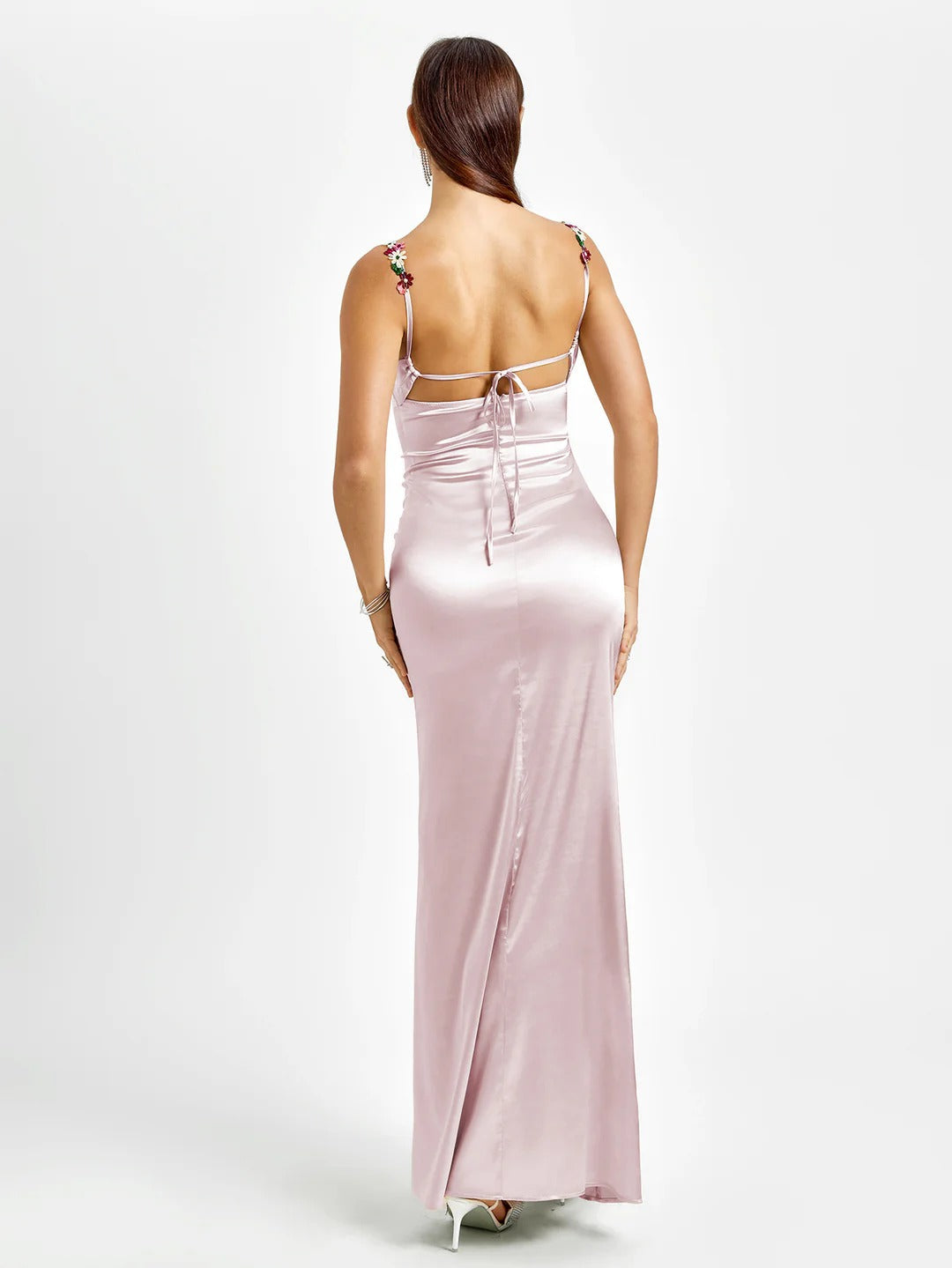 SARAH | Verziertes Satin Maxi Kleid
