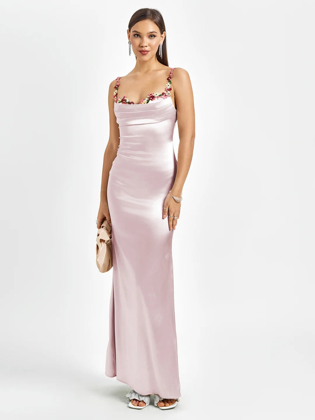 SARAH | Verziertes Satin Maxi Kleid