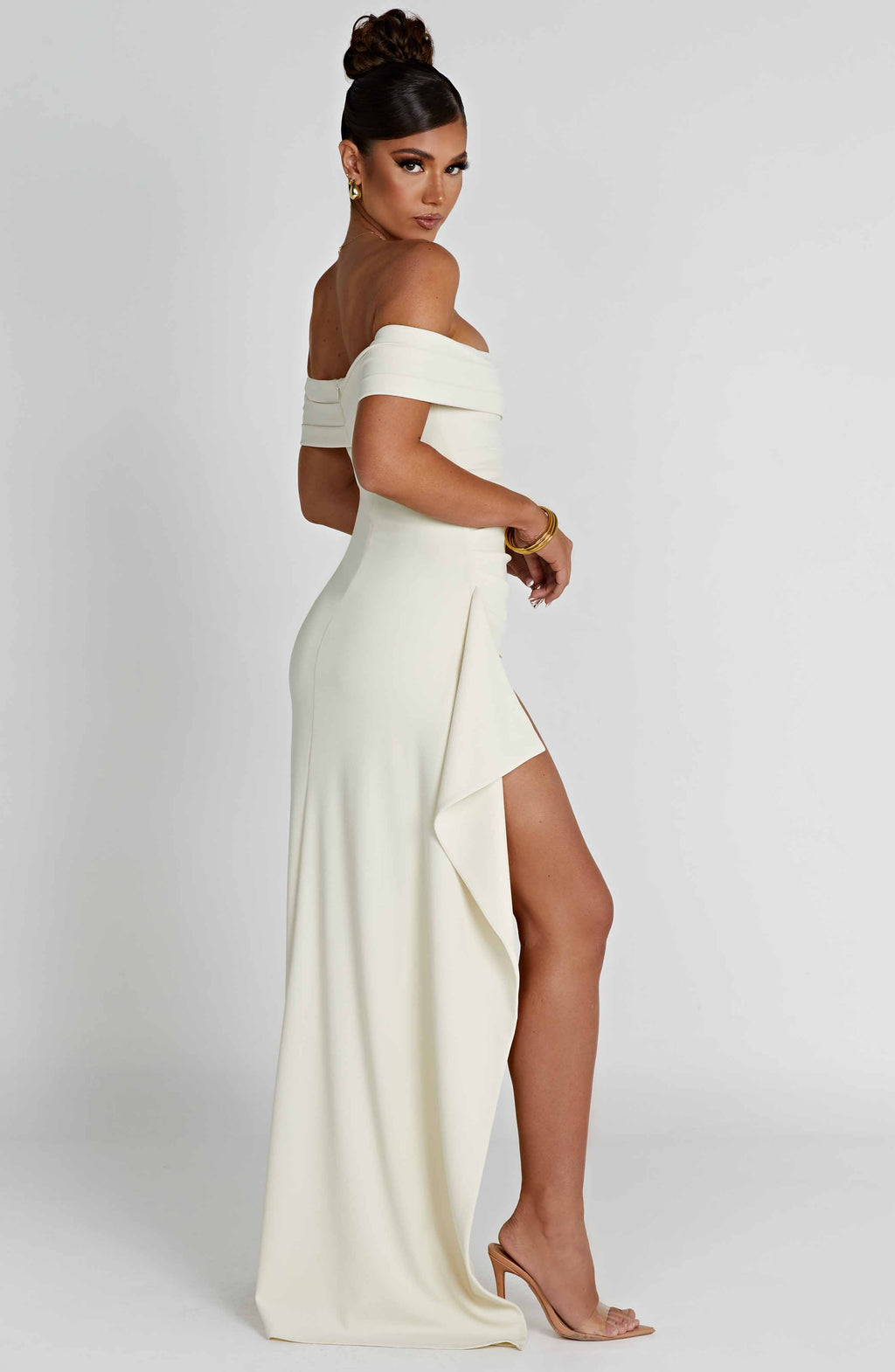 KIM | Off-Shoulder Satin Maxi Kleid