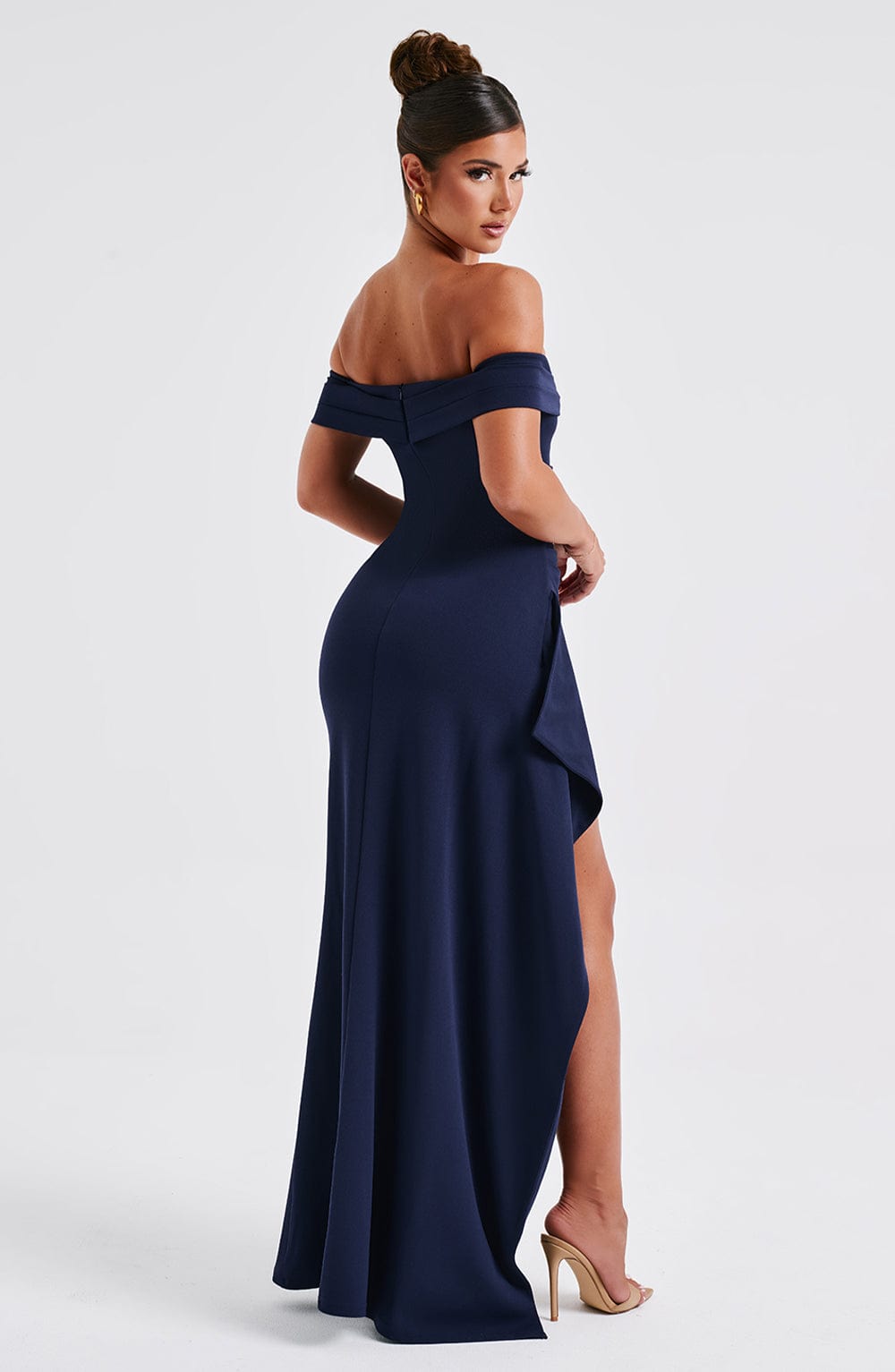 KIM | Off-Shoulder Satin Maxi Kleid