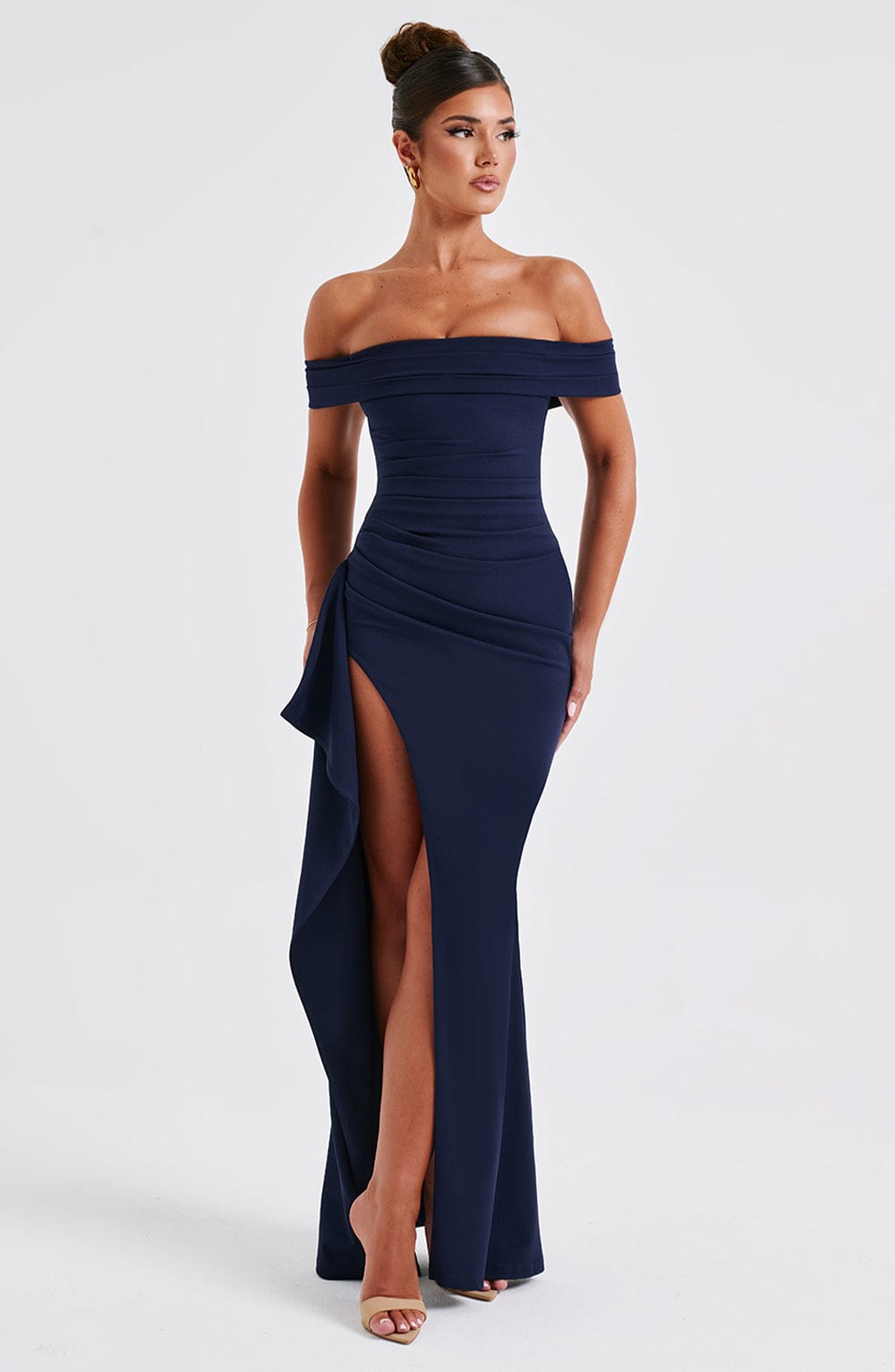 KIM | Off-Shoulder Satin Maxi Kleid