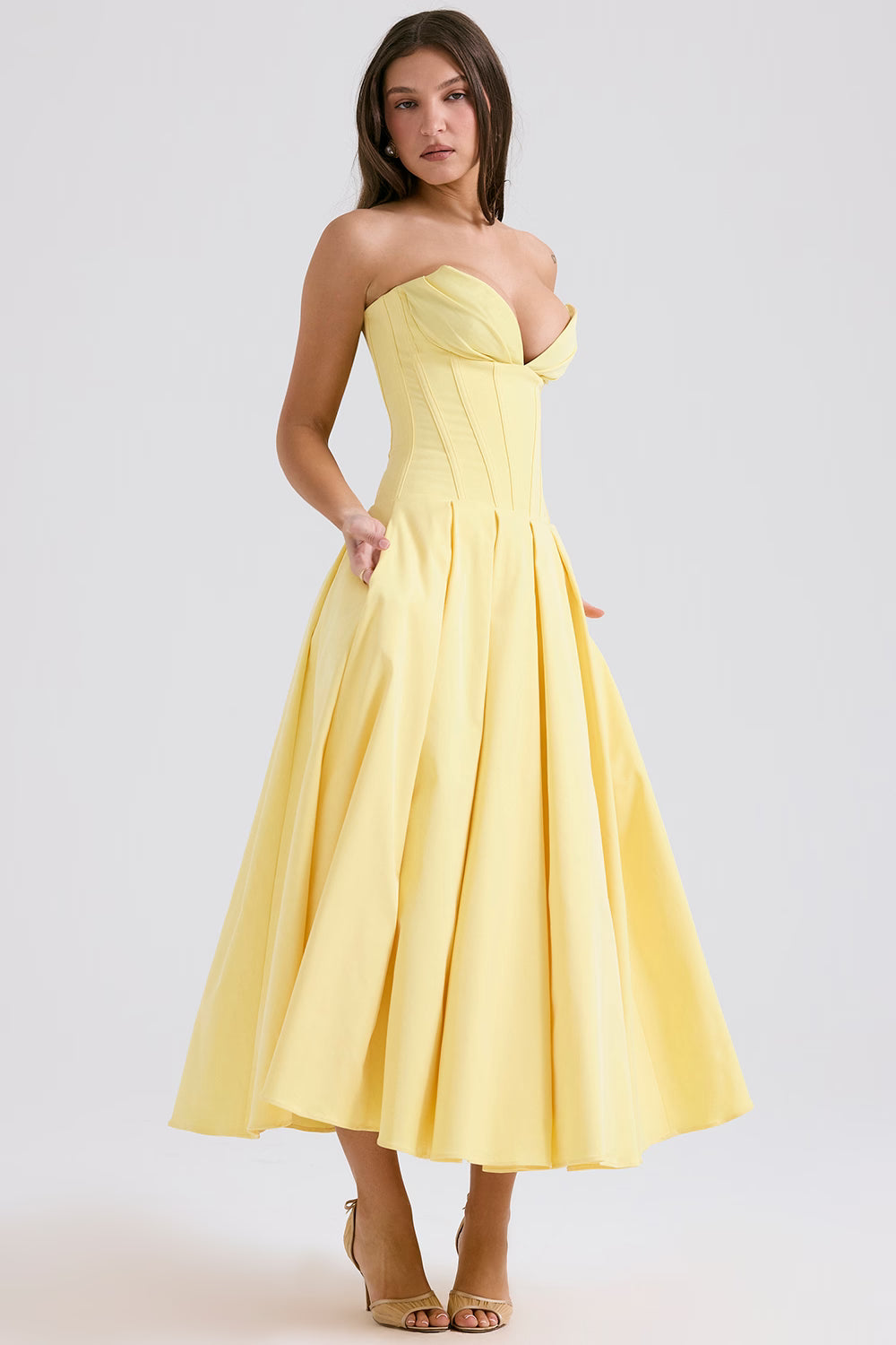 FEMKE | Vestido midi sin tirantes