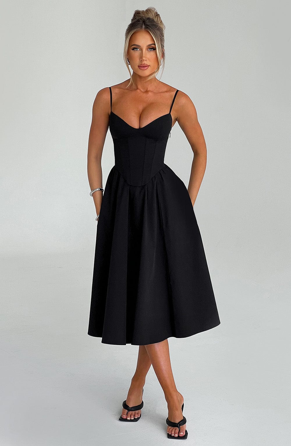 MAILEEN | Elegantes Midi Kleid im Corset Stil