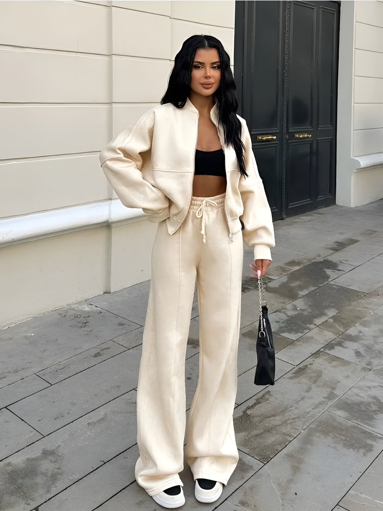 NOVEL | Trendy Tracksuit